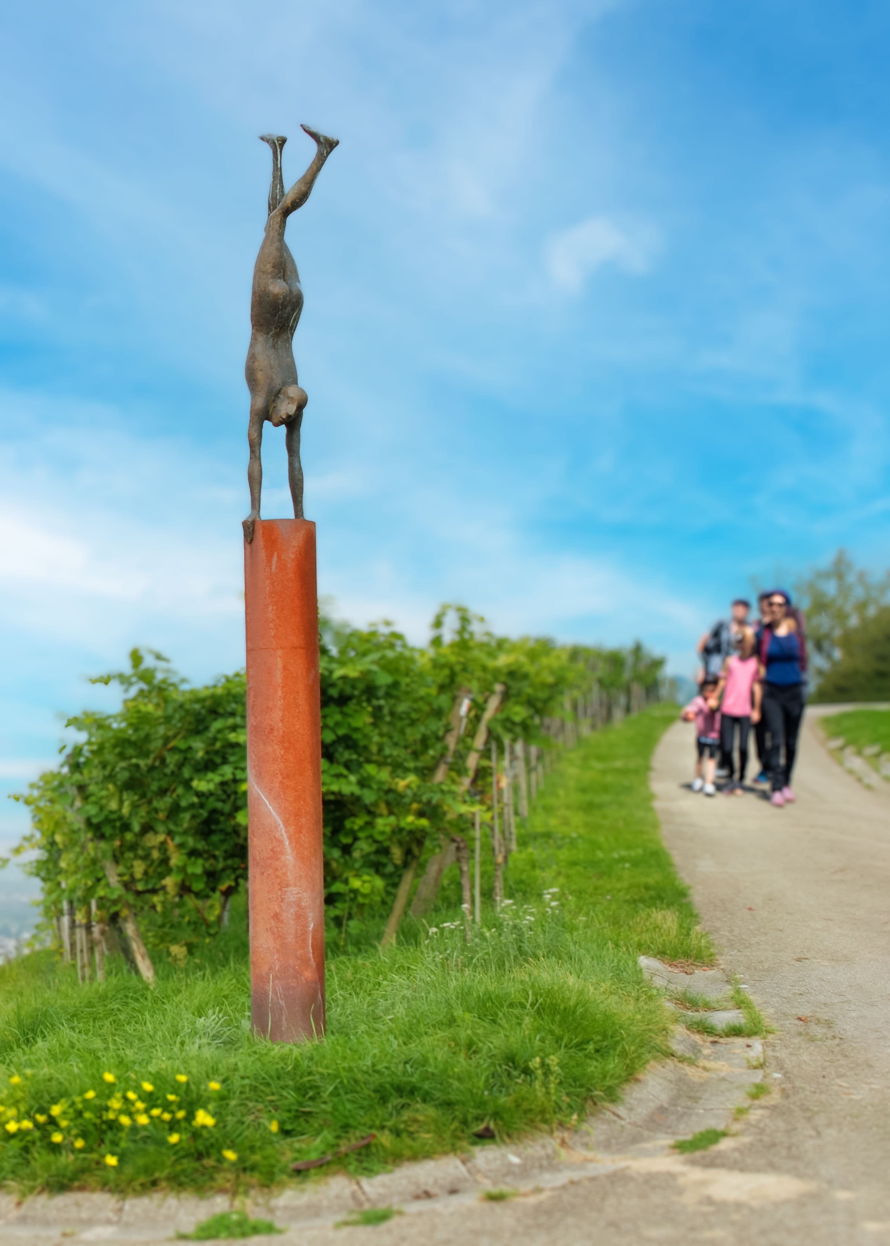 Begegnungen am Skulpturenpfad - Yoga in freier Natur