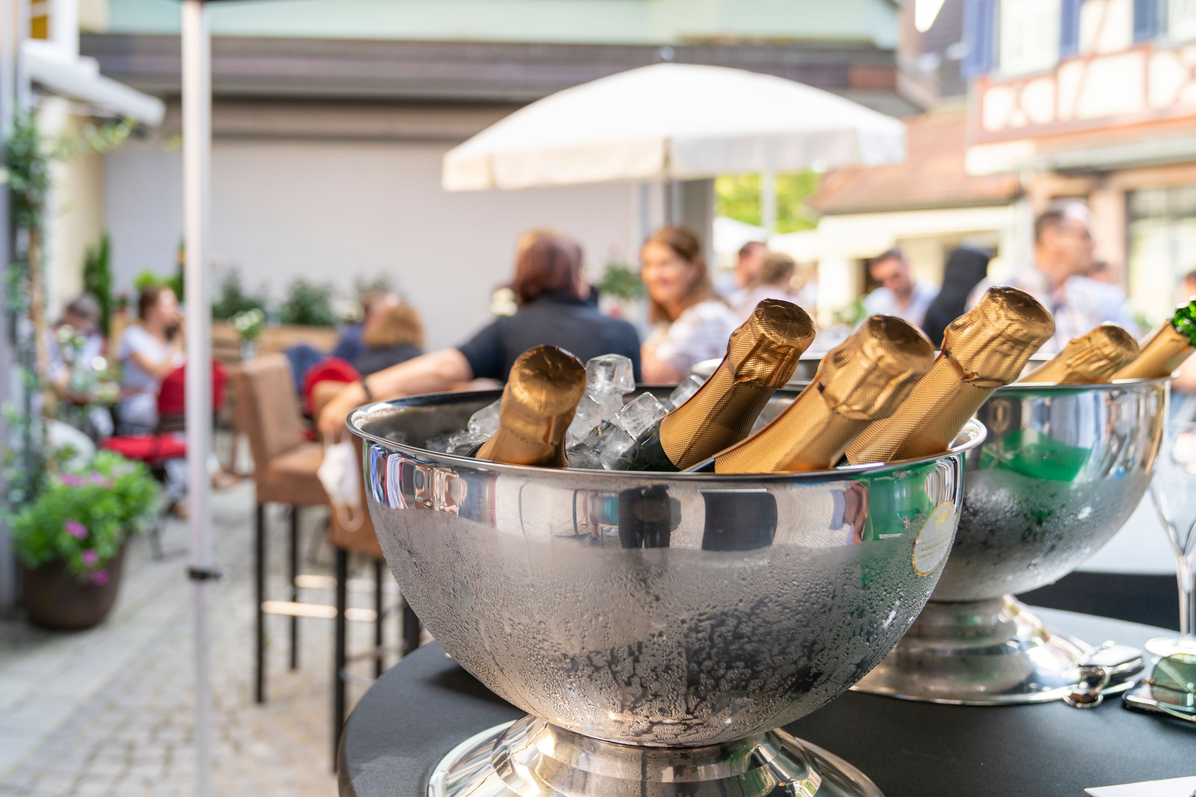 Bubbles und Beats – Ein spritziger Feierabend in Lahr