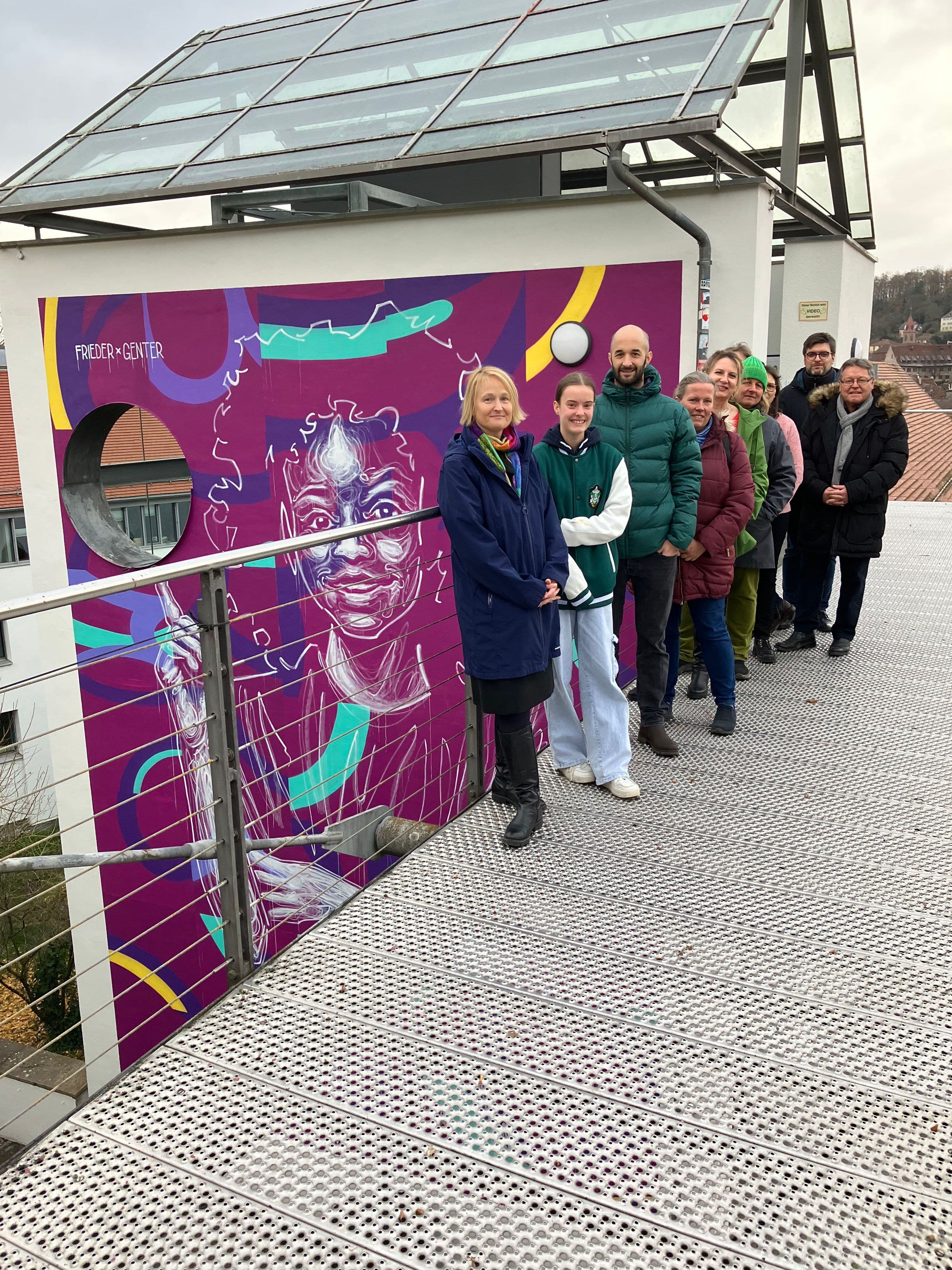 Bunte Botschaft für die Stadt: Urban Art Projekt „Out of the Box“ eingeweiht