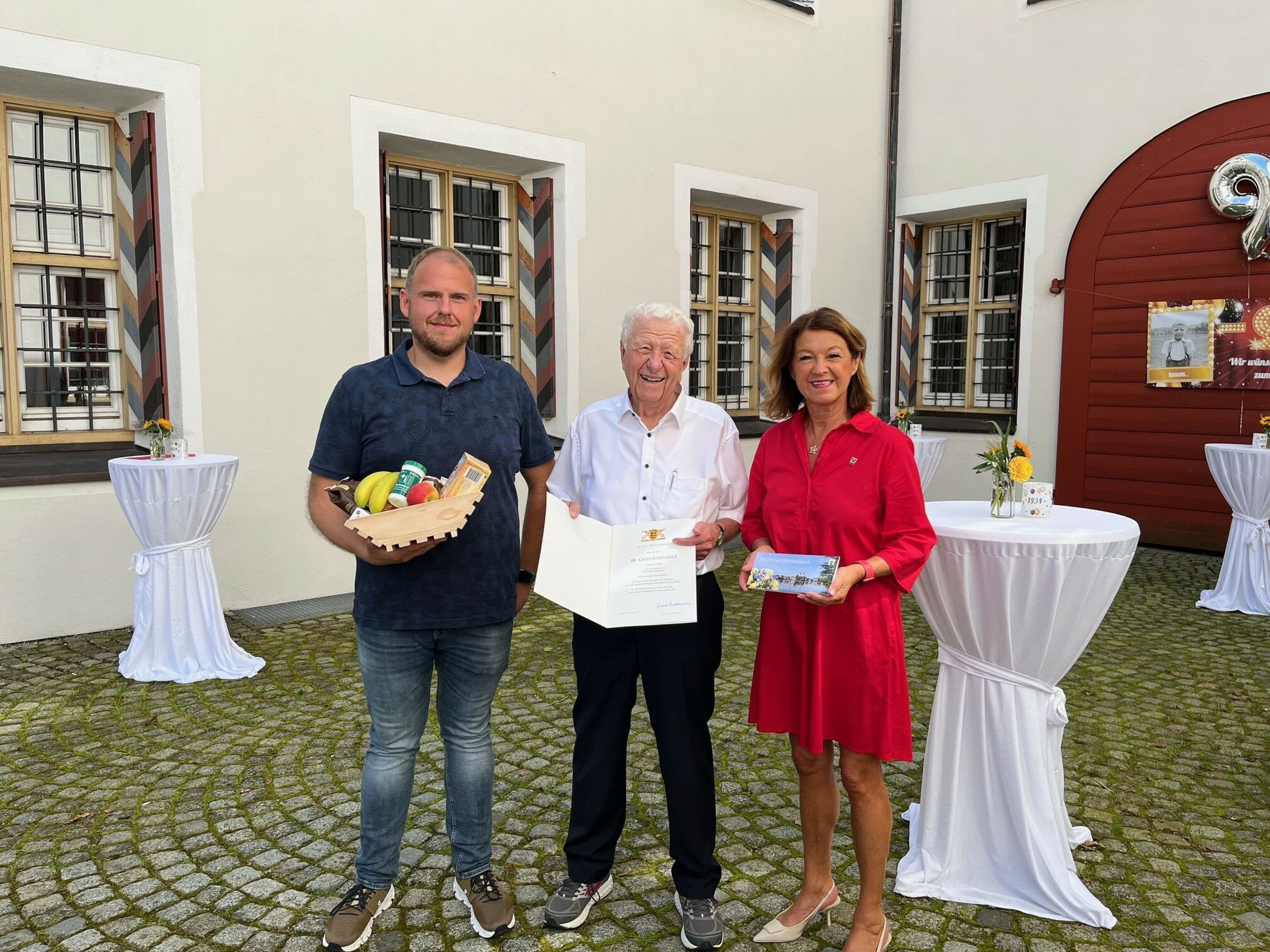 Erwin Kübler wird 90: Ein Leben voller Engagement und Erinnerungen