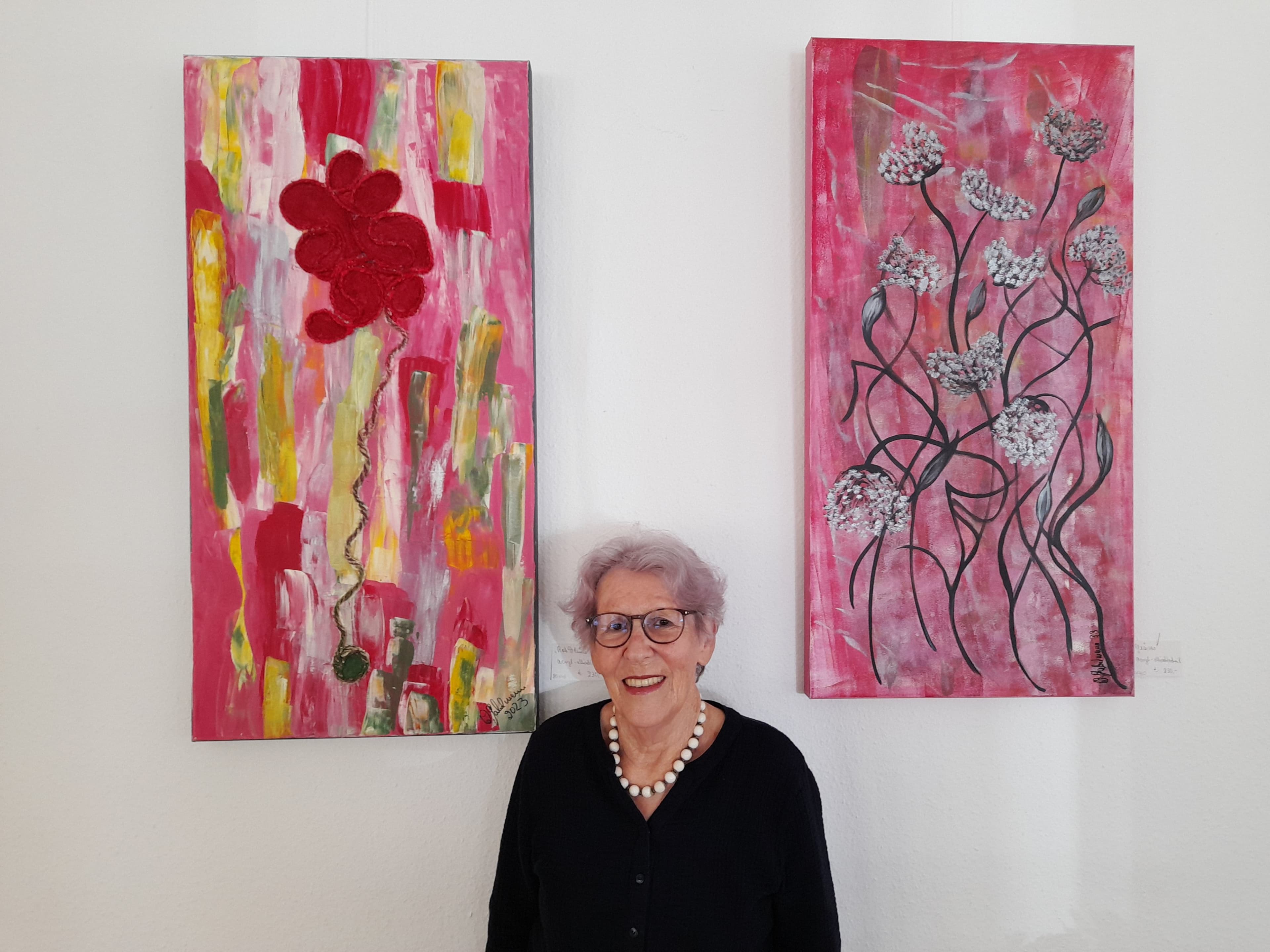 Farbenfrohe Kunst im Herzen von Lahr: Acrylbilder von Waltraud Gabelmann