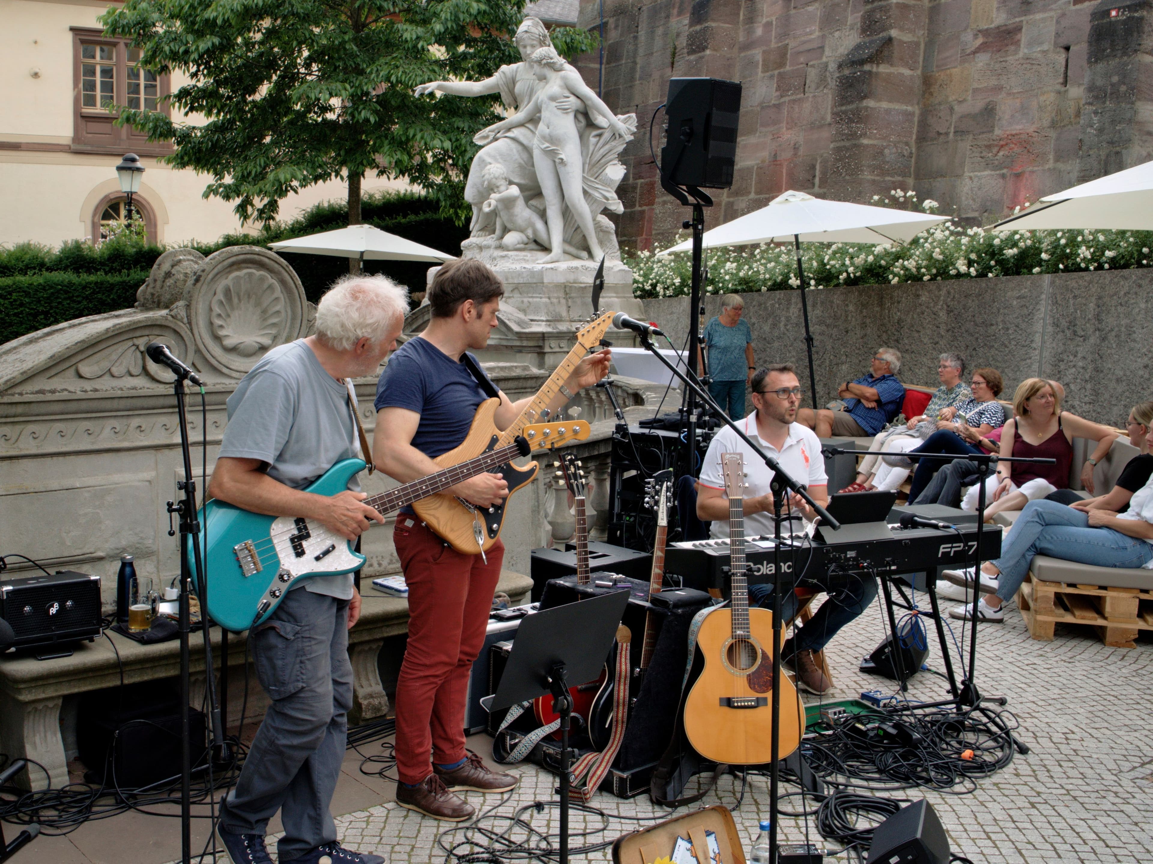 Französischer Flair beim Donauquellfest in Donaueschingen