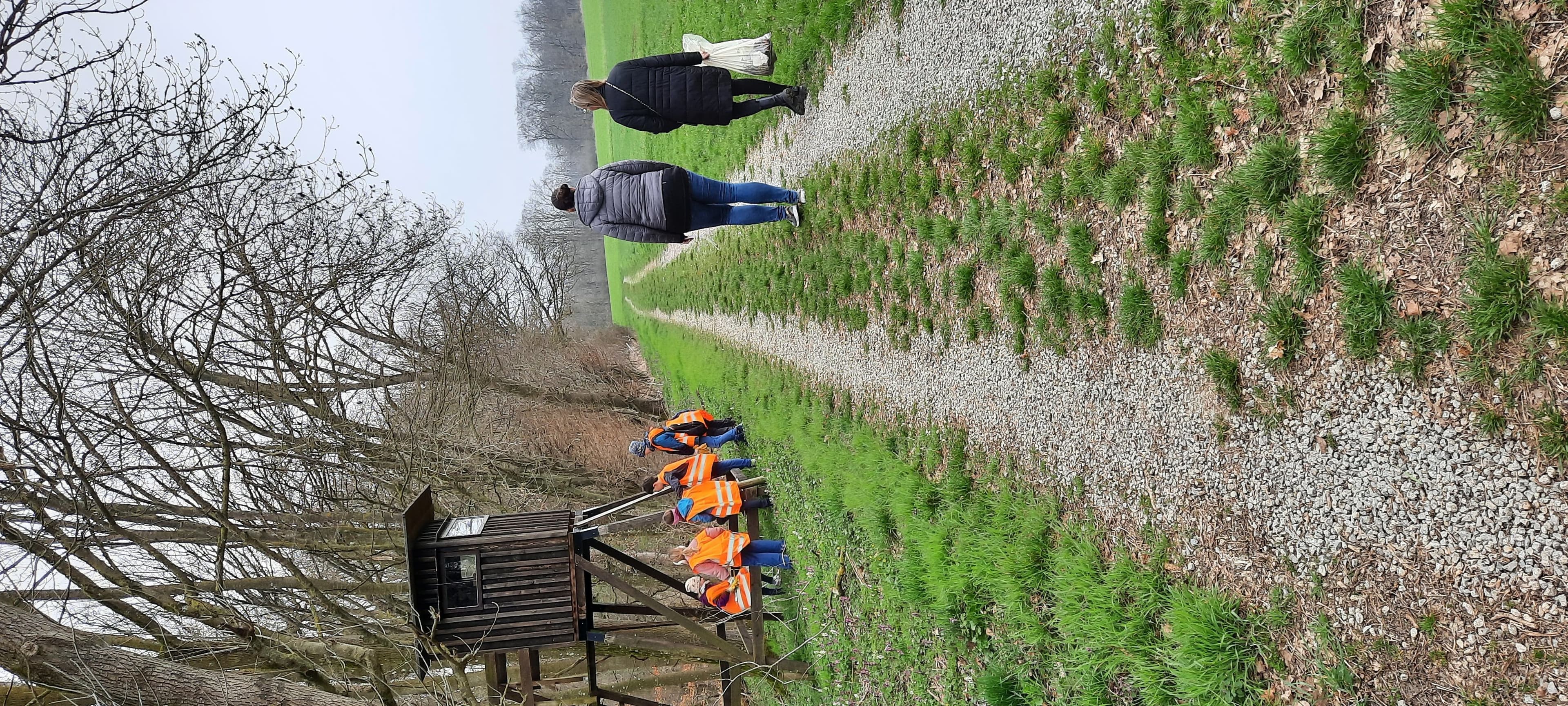 Gemeinschaft setzt Zeichen für Sauberkeit