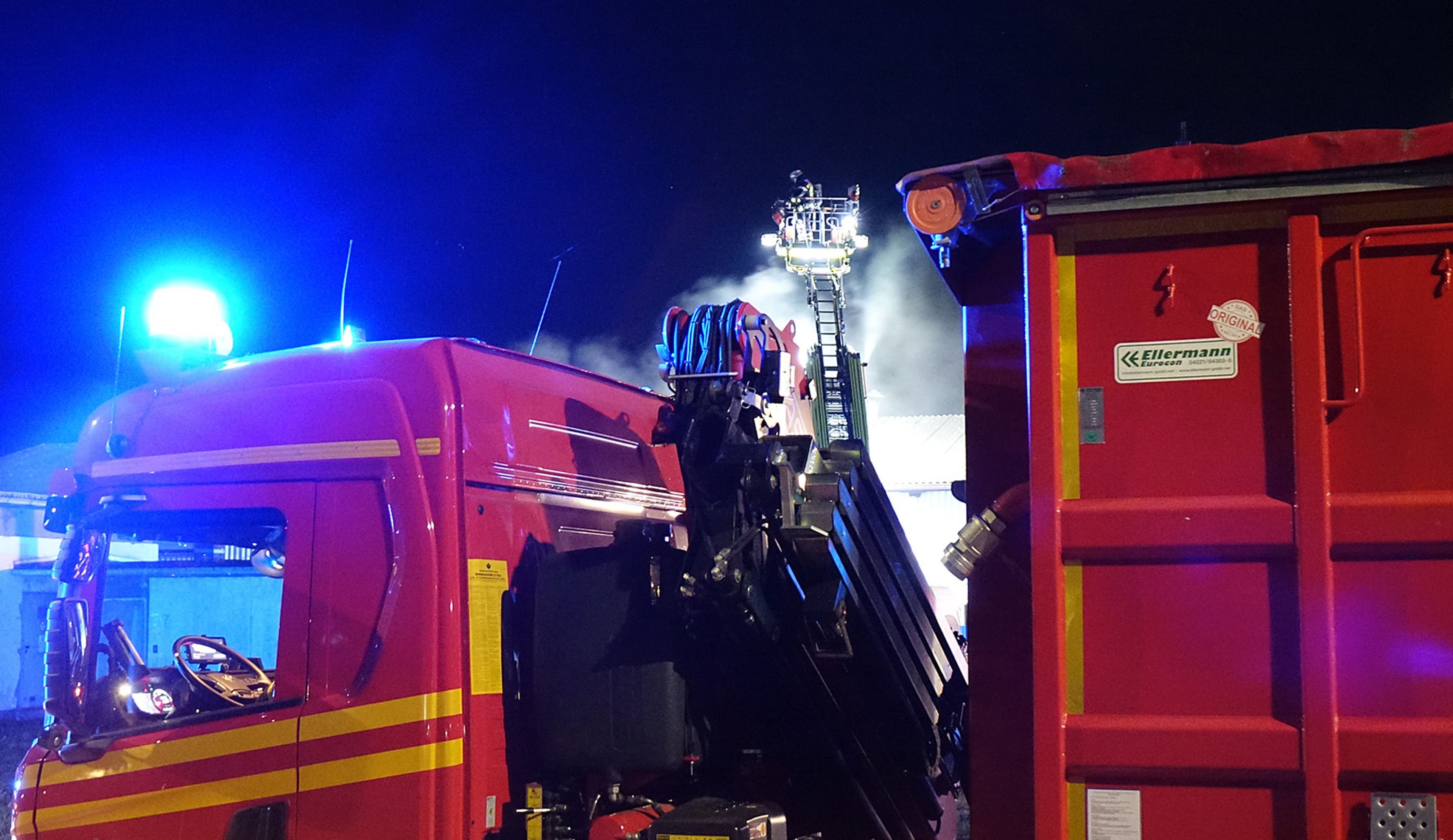 Großer Feuerwehreinsatz am Kehler Hafen