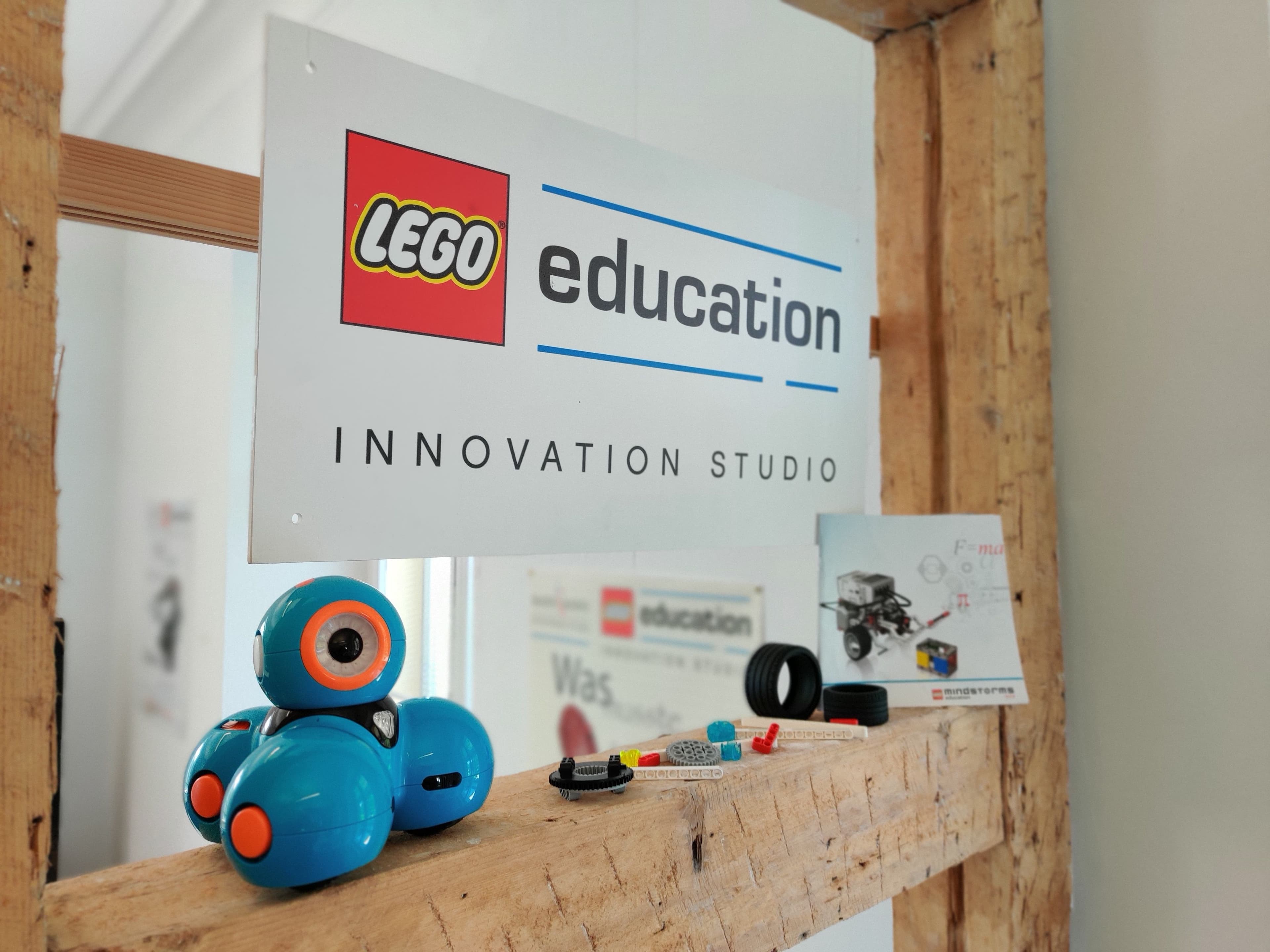 Kreative Entfaltung im MakerSpace: Spieltreffs für Kinder in der Stadtbibliothek