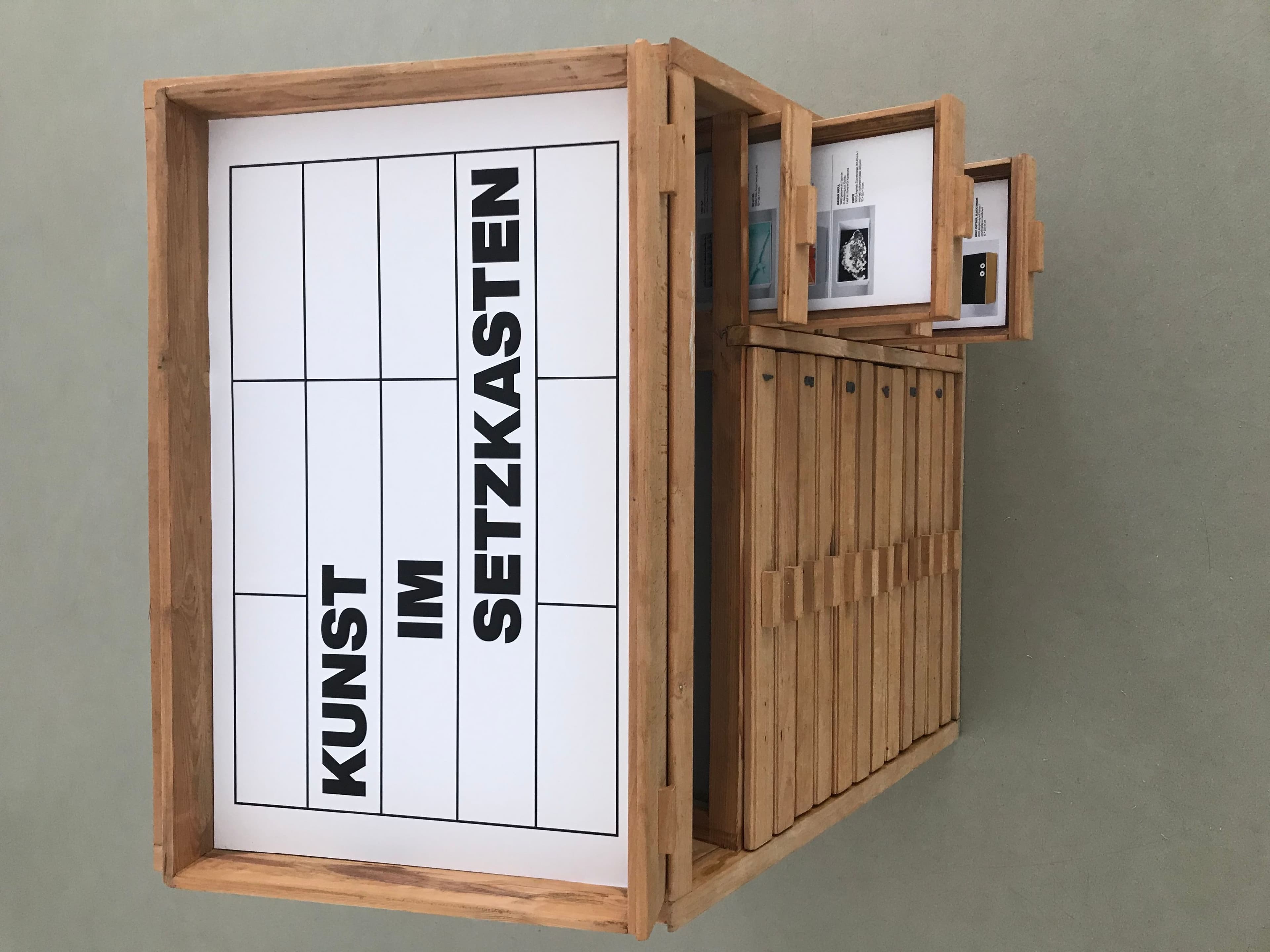 Kunst im Setzkasten: Neue Ausstellung im Stadtmuseum Lahr