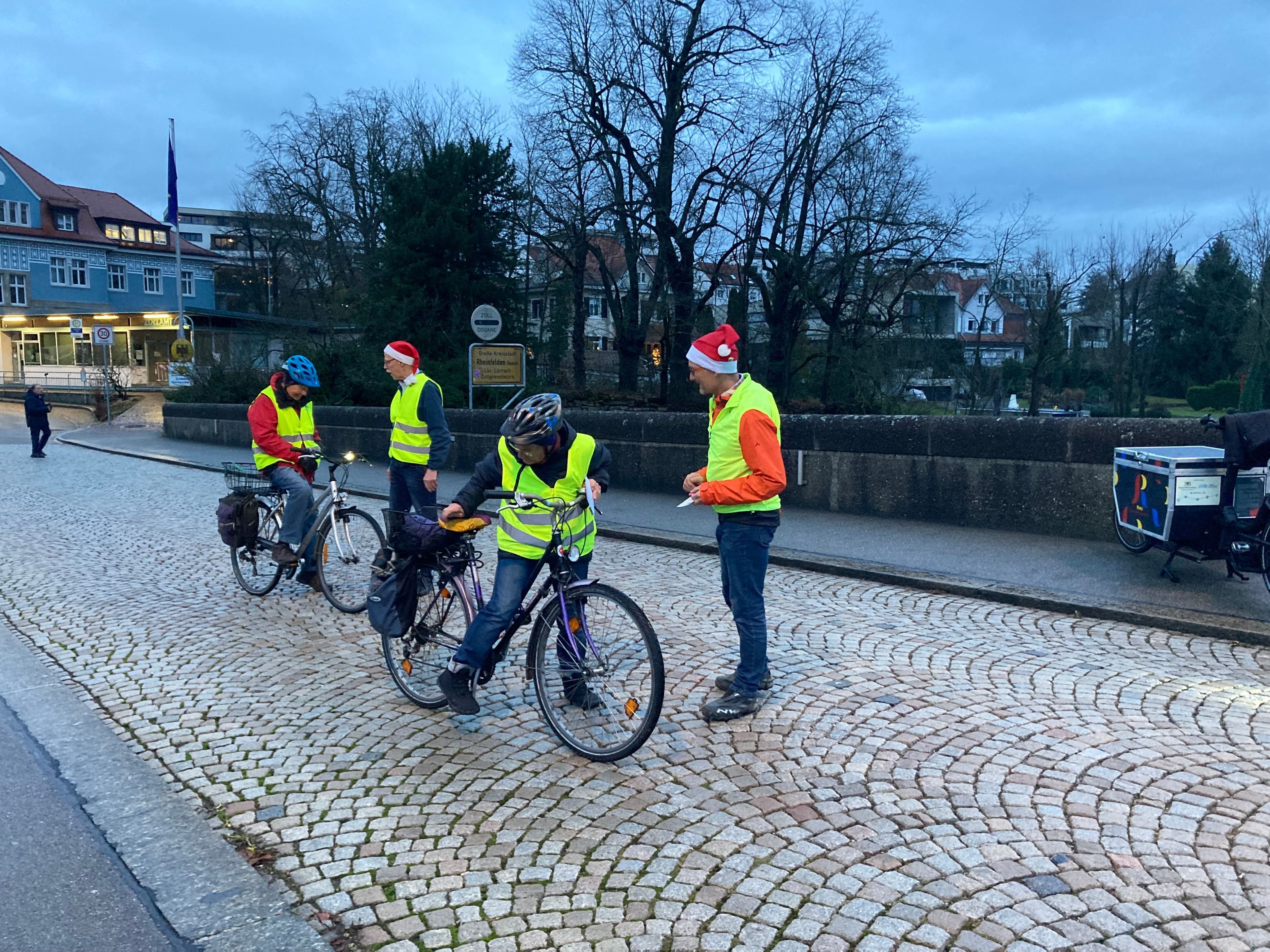 Mehr Sicherheit für Radfahrer an der alten Rheinbrücke