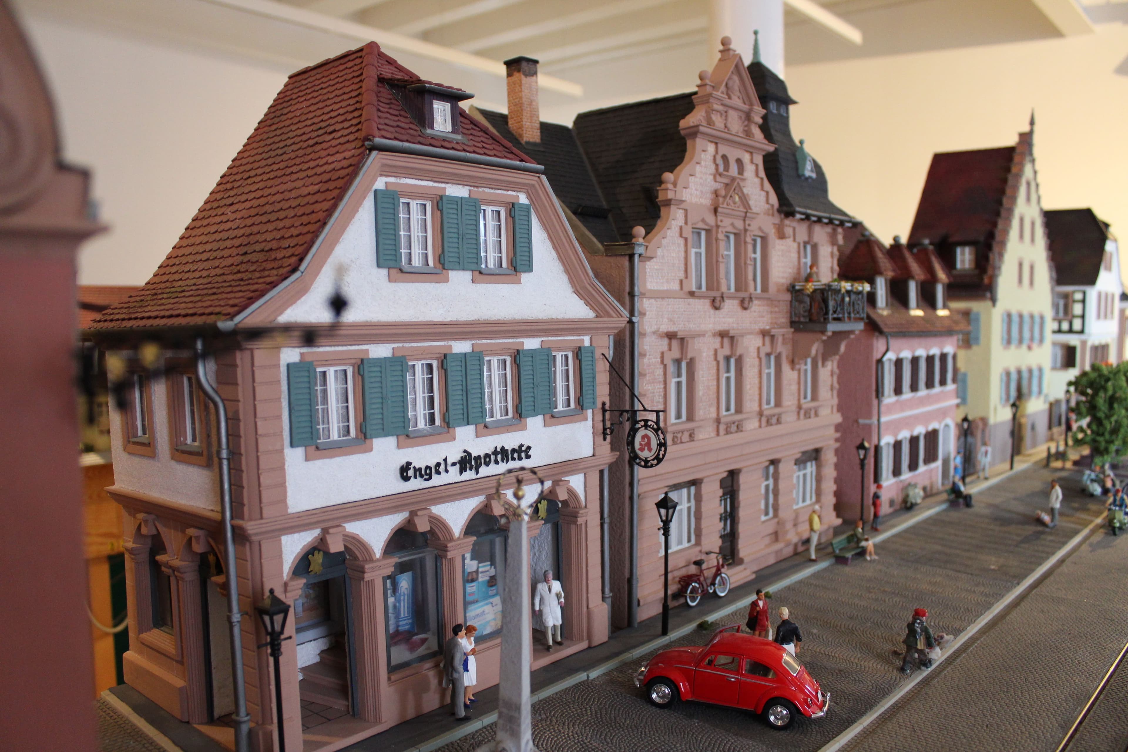 Modellbauer für historisches Bähnle gesucht