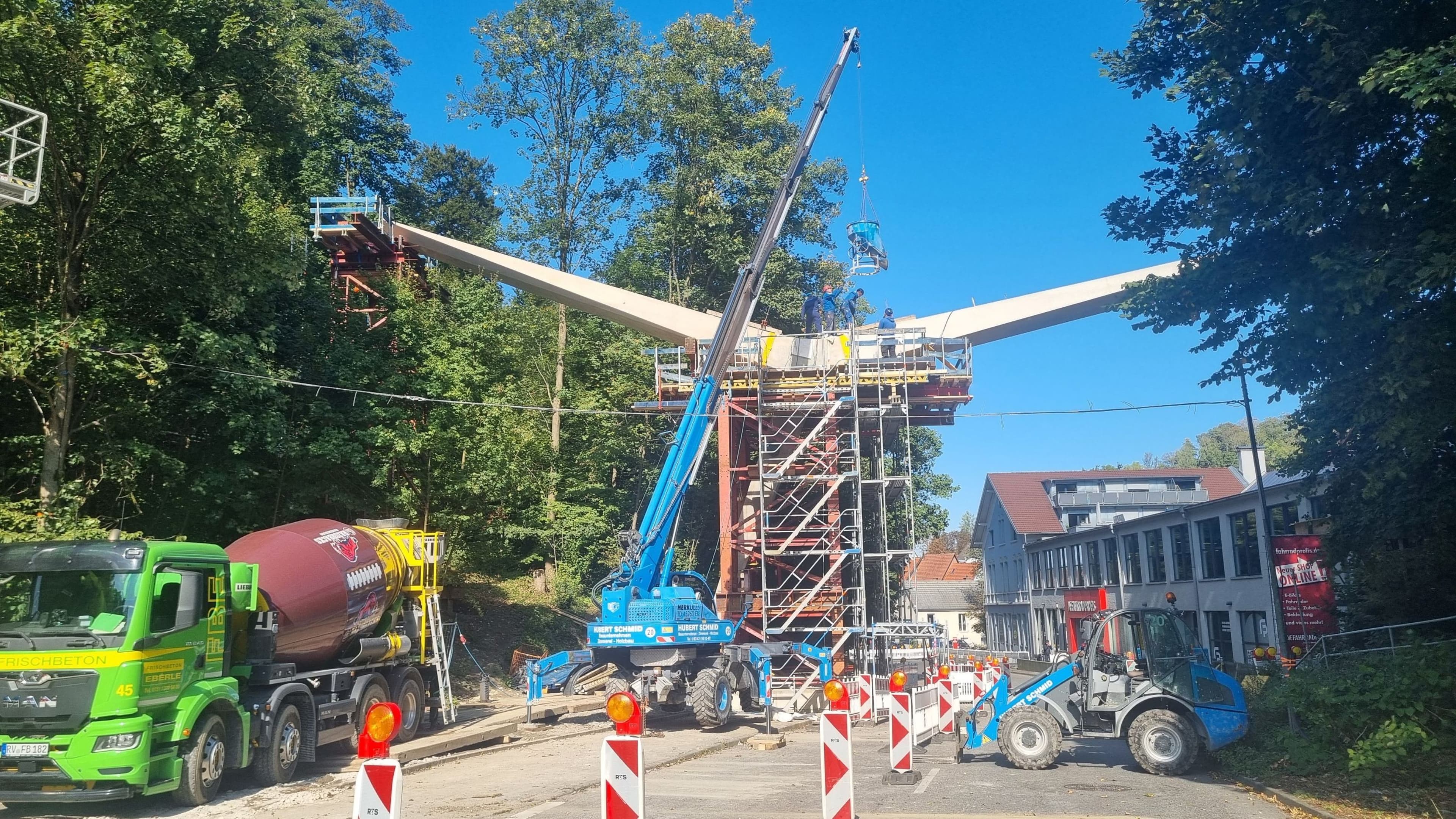 Neue Brücke in Ravensburg nimmt Gestalt an