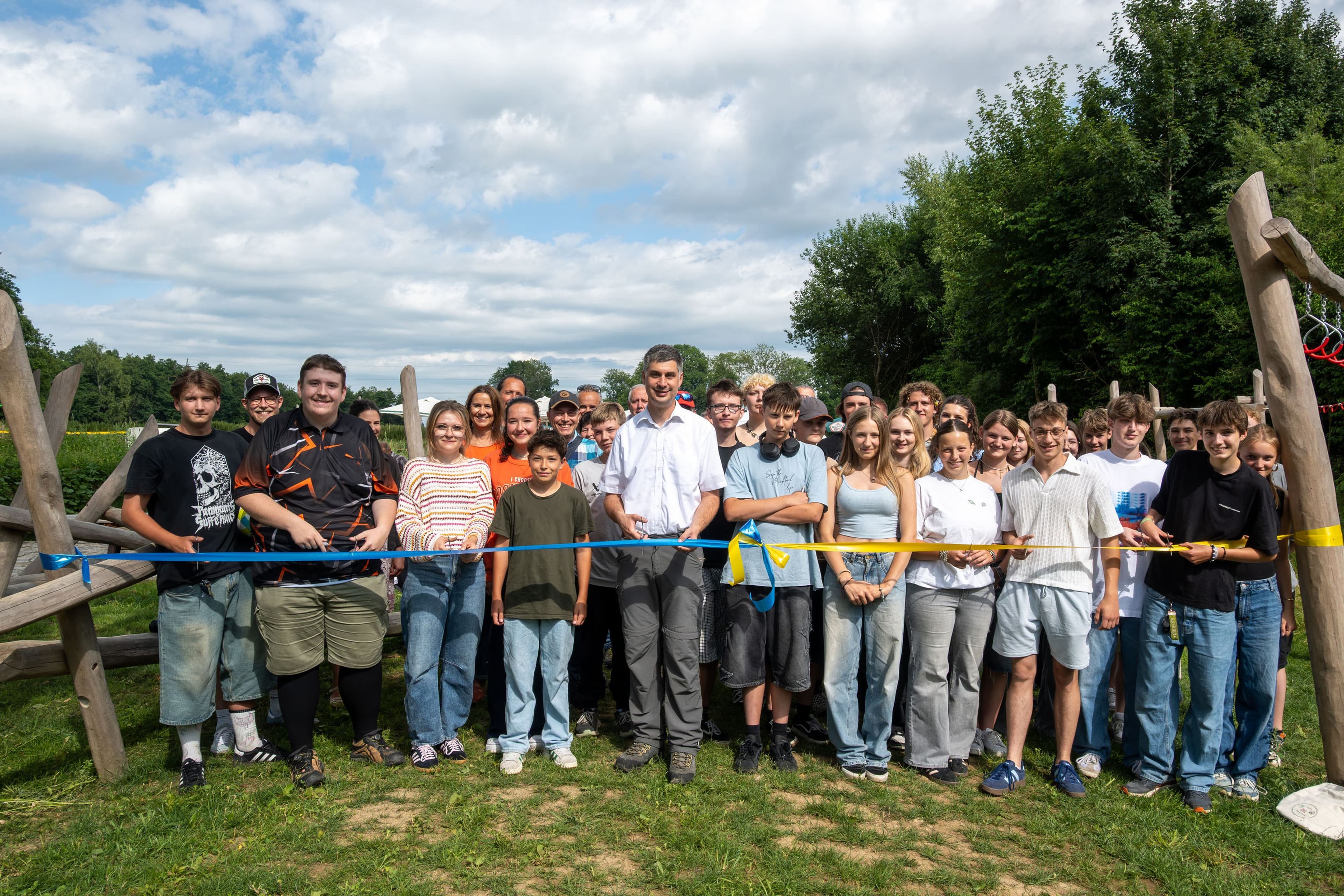 Neuer Freizeitplatz am Stadtweiher eröffnet
