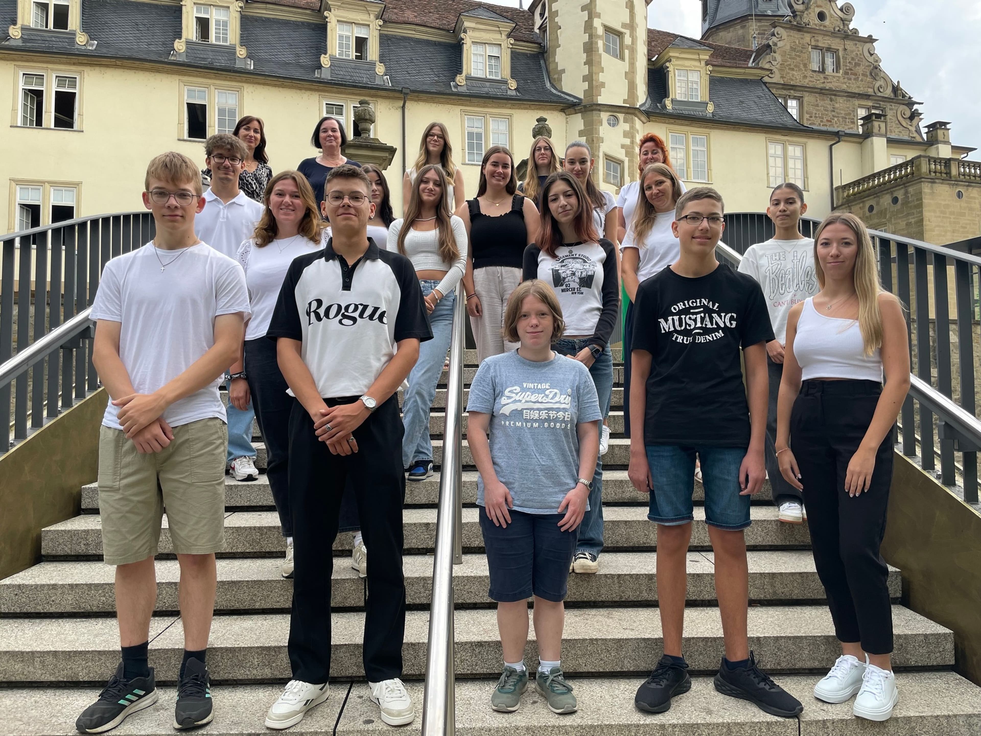 Neuer Start für 20 Auszubildende: Willkommen im Team der Stadtverwaltung Öhringen