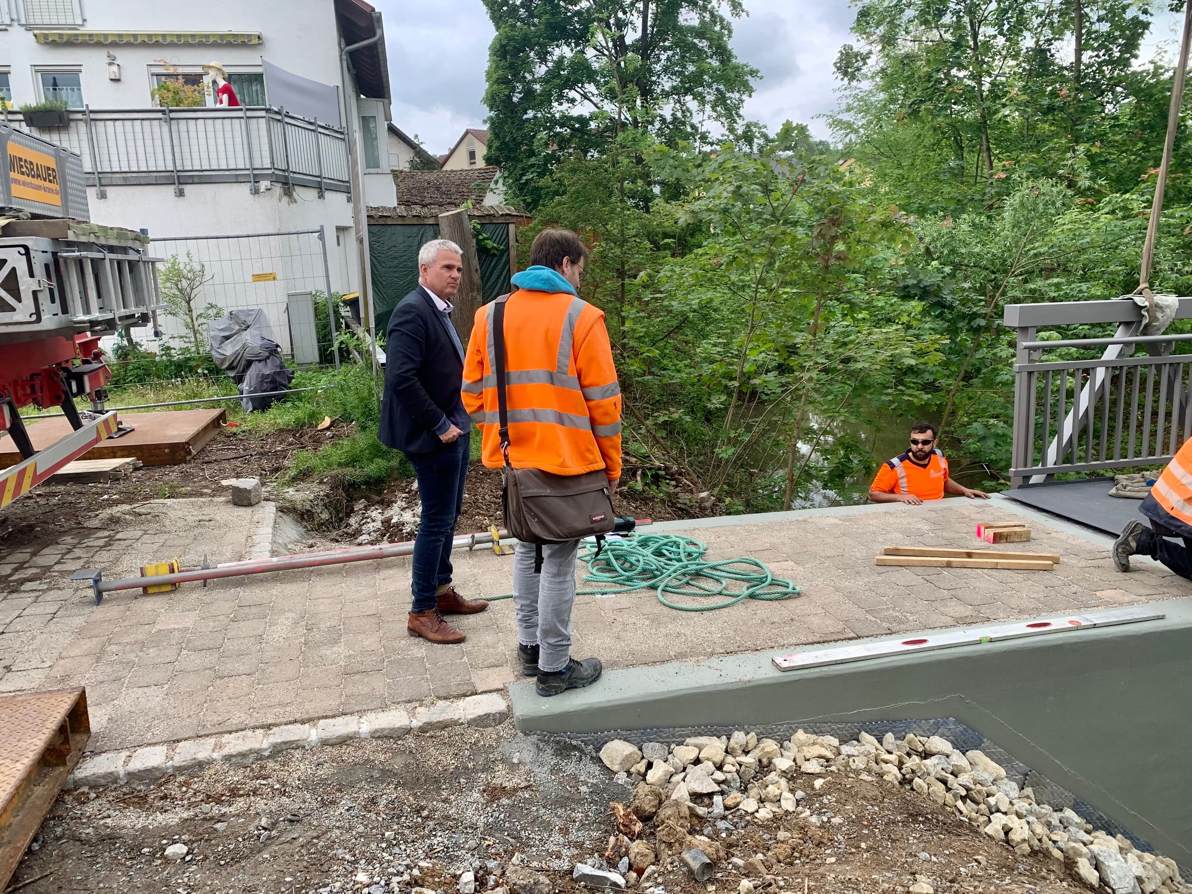 Sachsenheim feiert die Eröffnung der neuen Metterbrücke