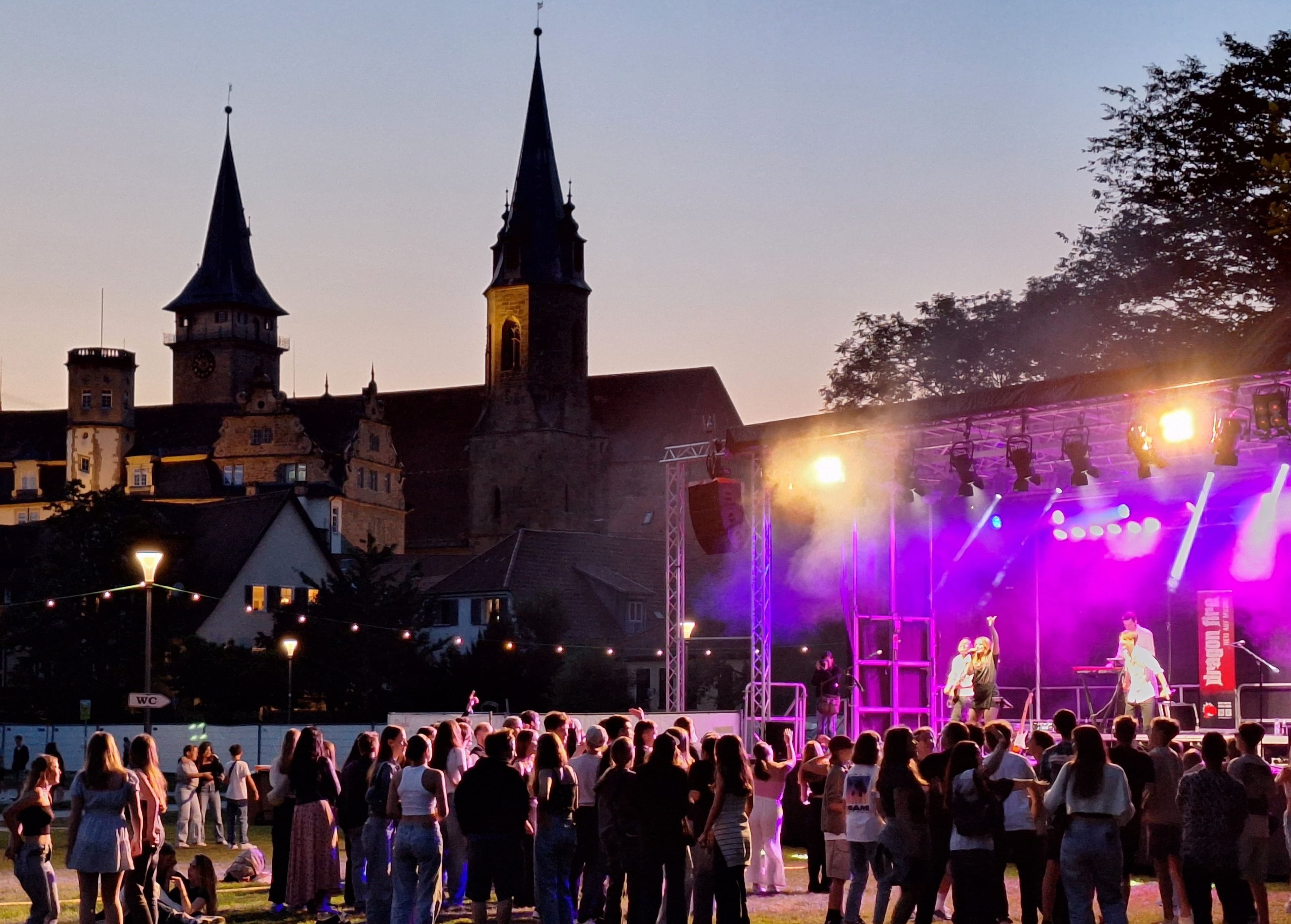 Sommerferien starten mit der SCHOOL'S OUT Party in Öhringen