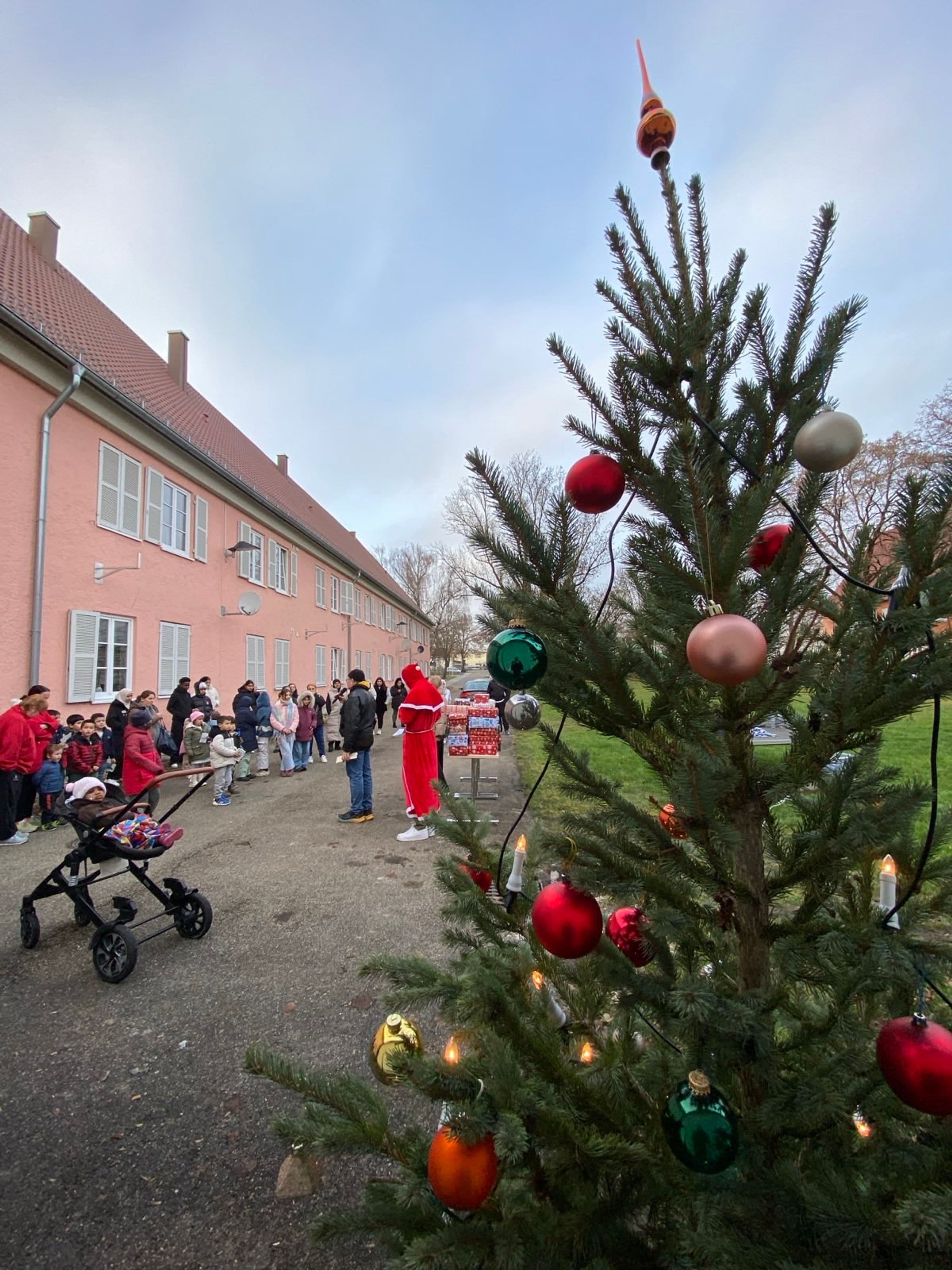Weihnachten für alle: Leuchtende Kinderaugen in Hohenlohe