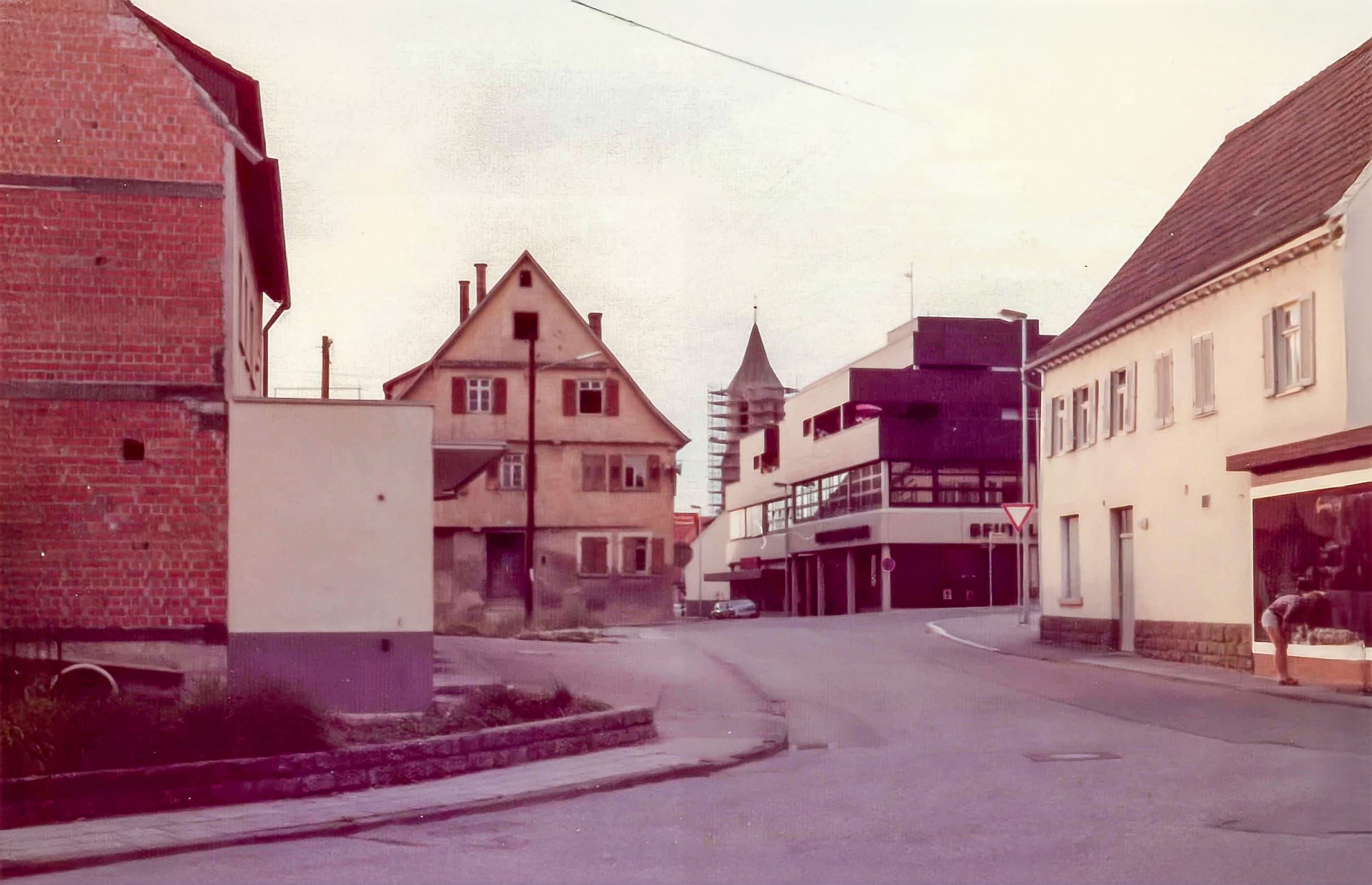 Weinstadt feiert 50 Jahre mit großer Foto-Ausstellung
