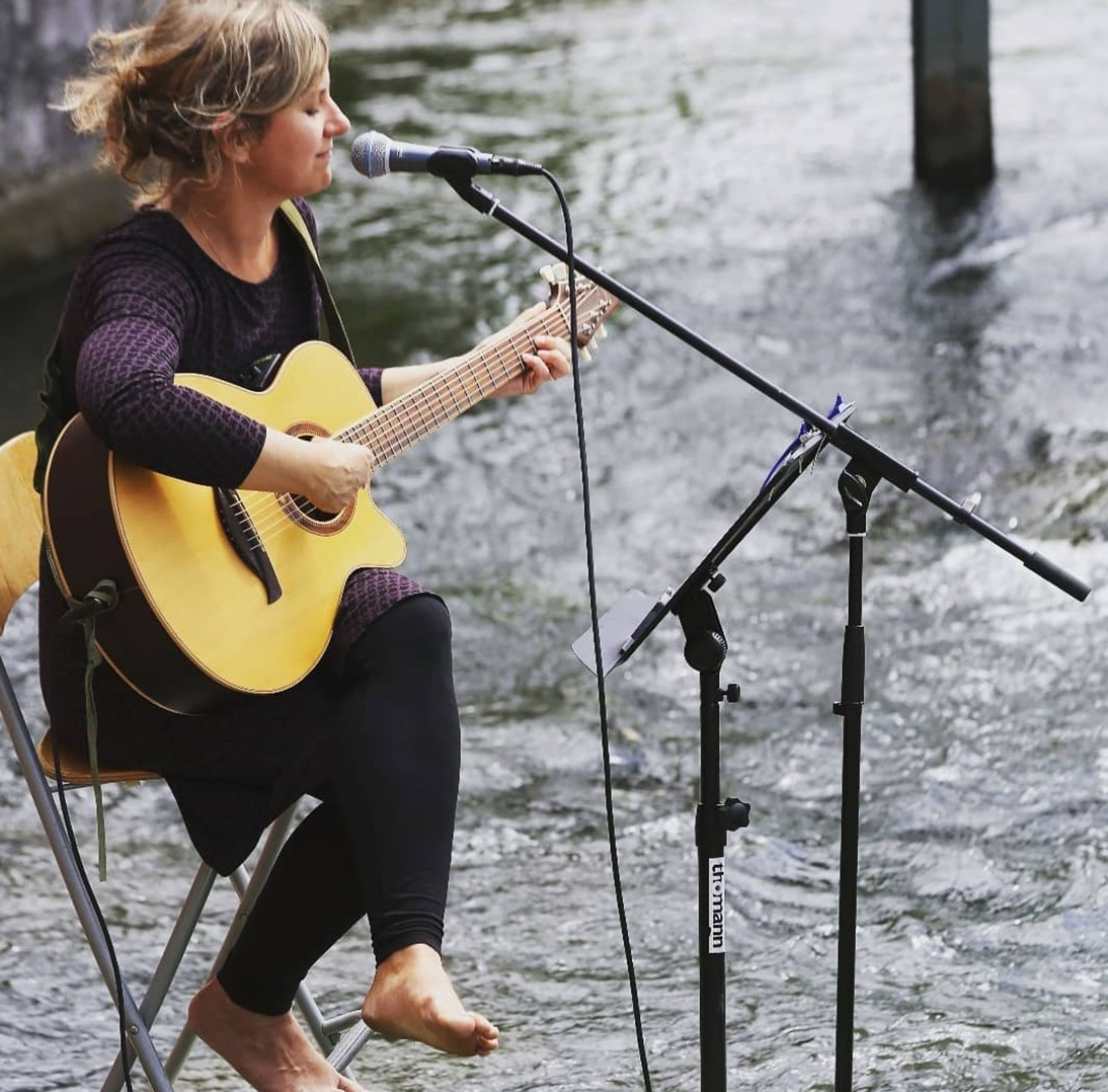 Whisky, Zigarren und Musik am Rosenbrunnen