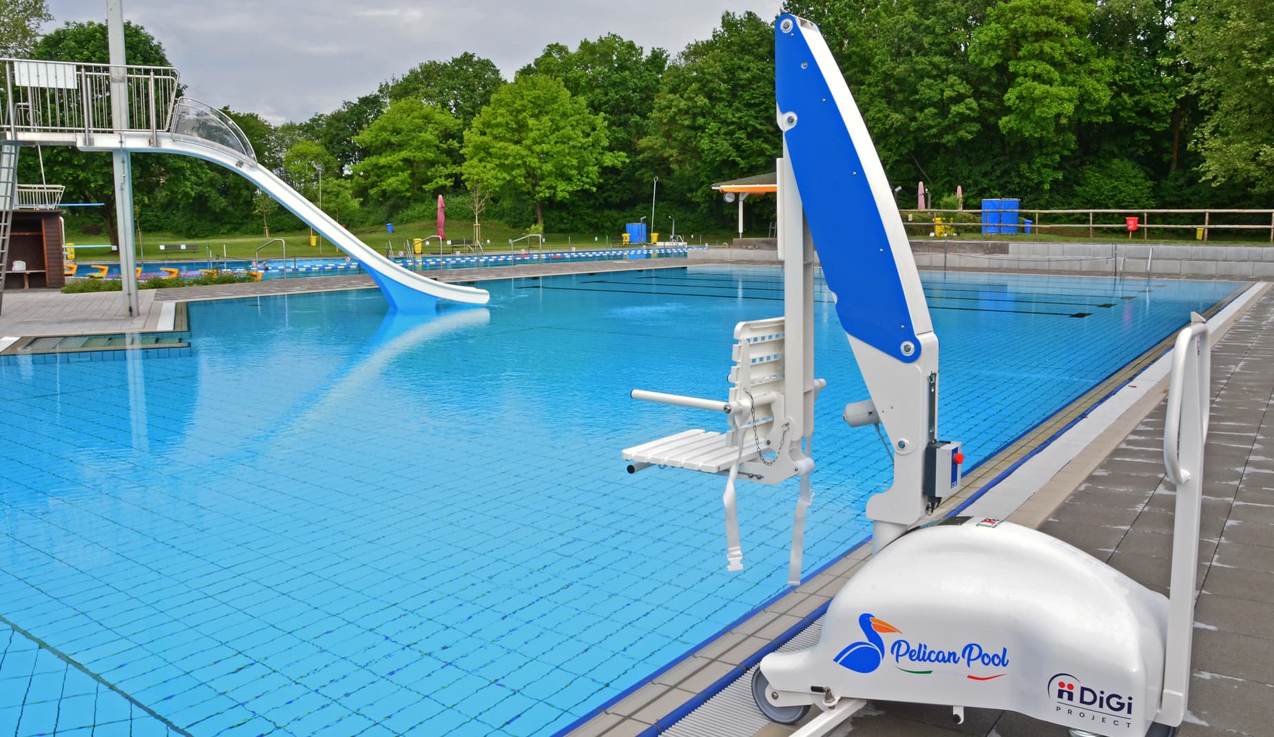 Ein Badelift wie im Freibad in Auenheim soll auch im künftigen Ganzjahresbad eingesetzt werden, kündigte TDK-Leiter Bodo Kopp an.