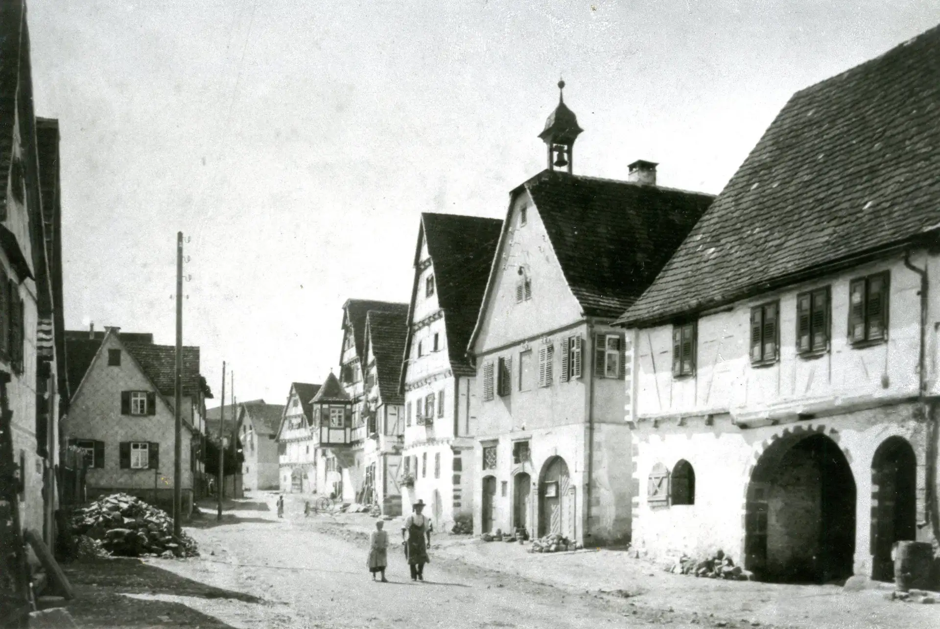 Schöckingen: Fachwerkidylle am Rande der Stadt