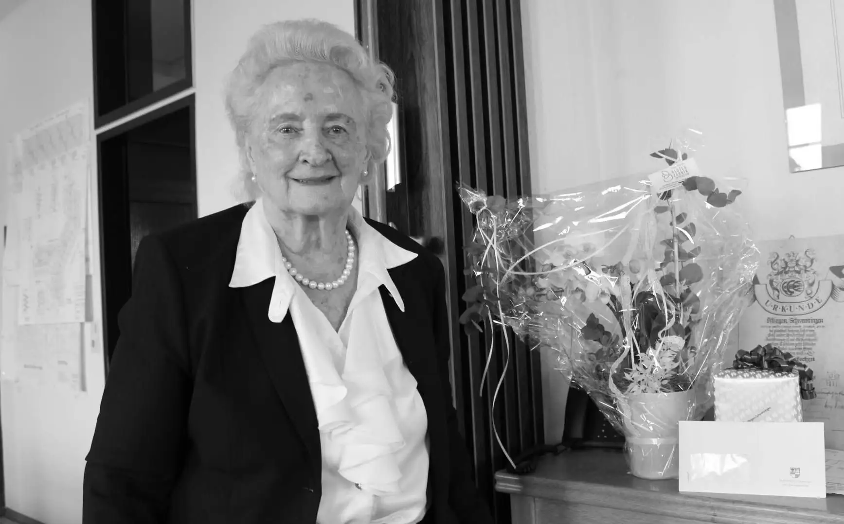 Liselotte Gebauer – eine außergewöhnliche Ehrenbürgerin der Stadt, die sich mit großer Menschlichkeit und unermüdlichem Einsatz für die Lebenshilfe und die Menschen mit Behinderung eingesetzt hat.