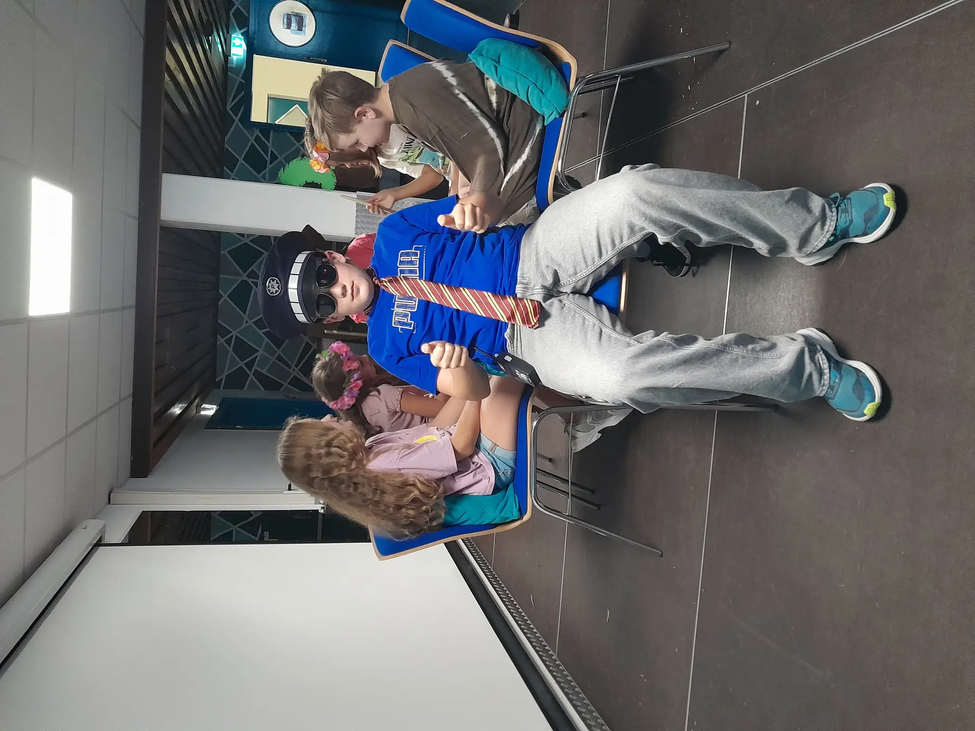 Bühne frei für Vielfalt: Kinder entdecken Gemeinsamkeiten